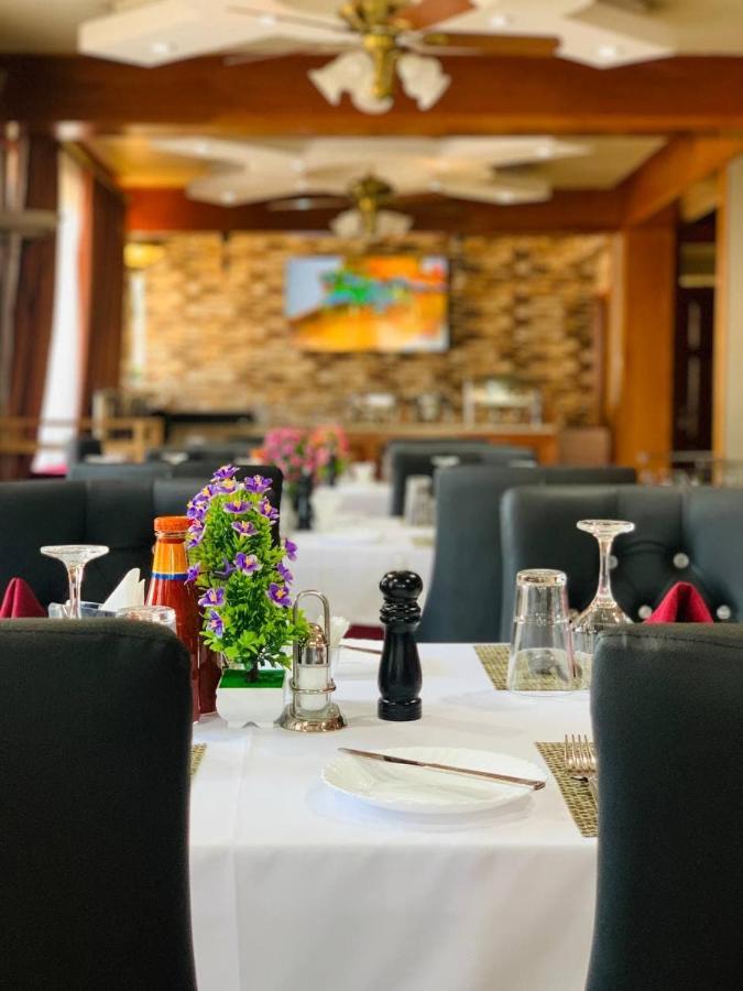 Leyshof Hotel Mwanza Ngoại thất bức ảnh