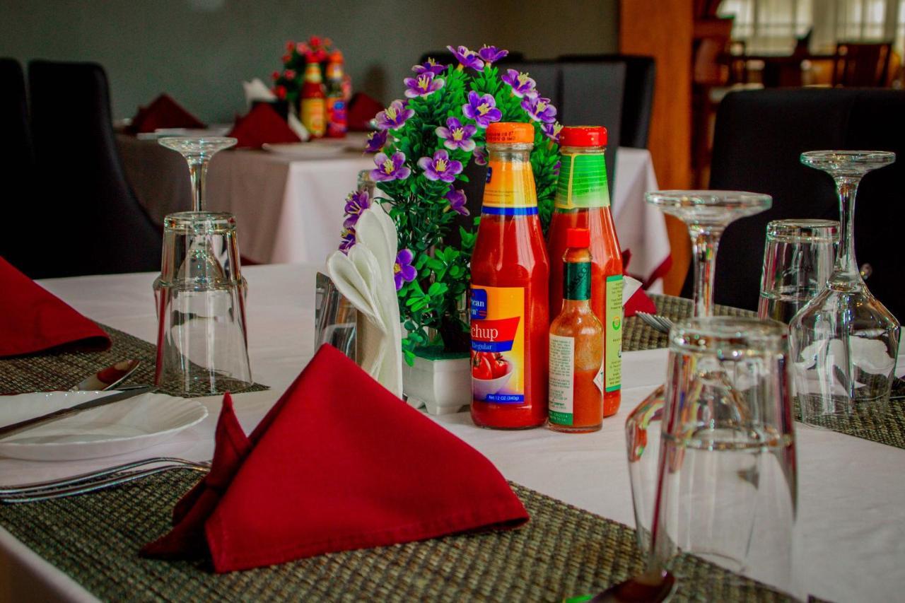 Leyshof Hotel Mwanza Ngoại thất bức ảnh